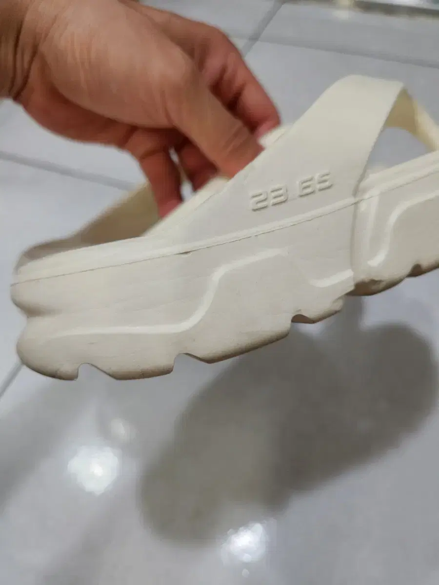 thumbnail-7